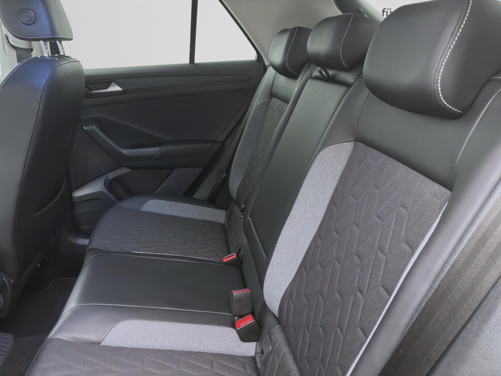 Bild 13: Volkswagen T-Roc 1.5 TSI DSG GOAL AHK KAMERA PDC NAVI