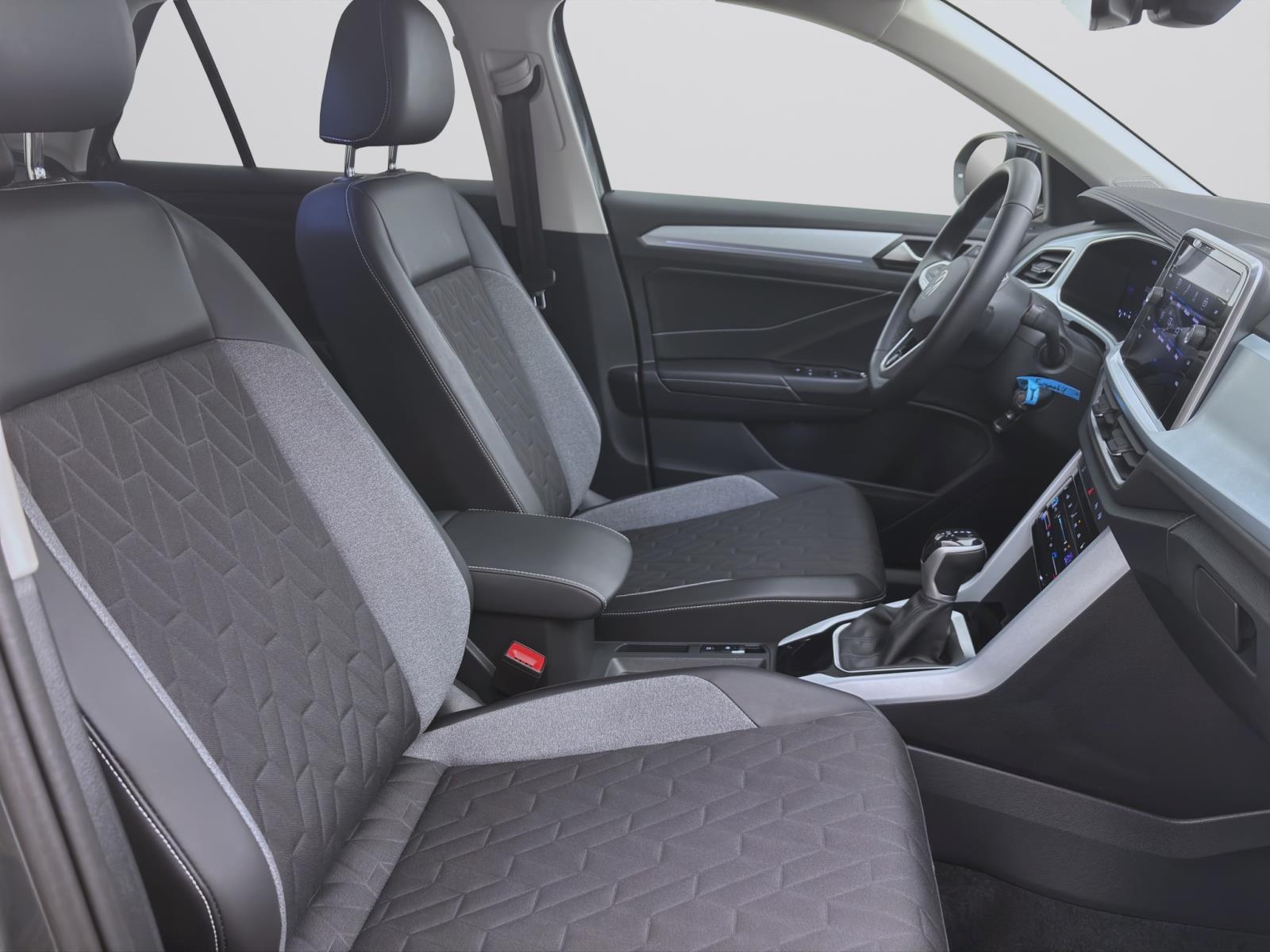 Bild 14: Volkswagen T-Roc 1.5 TSI DSG GOAL AHK KAMERA PDC NAVI