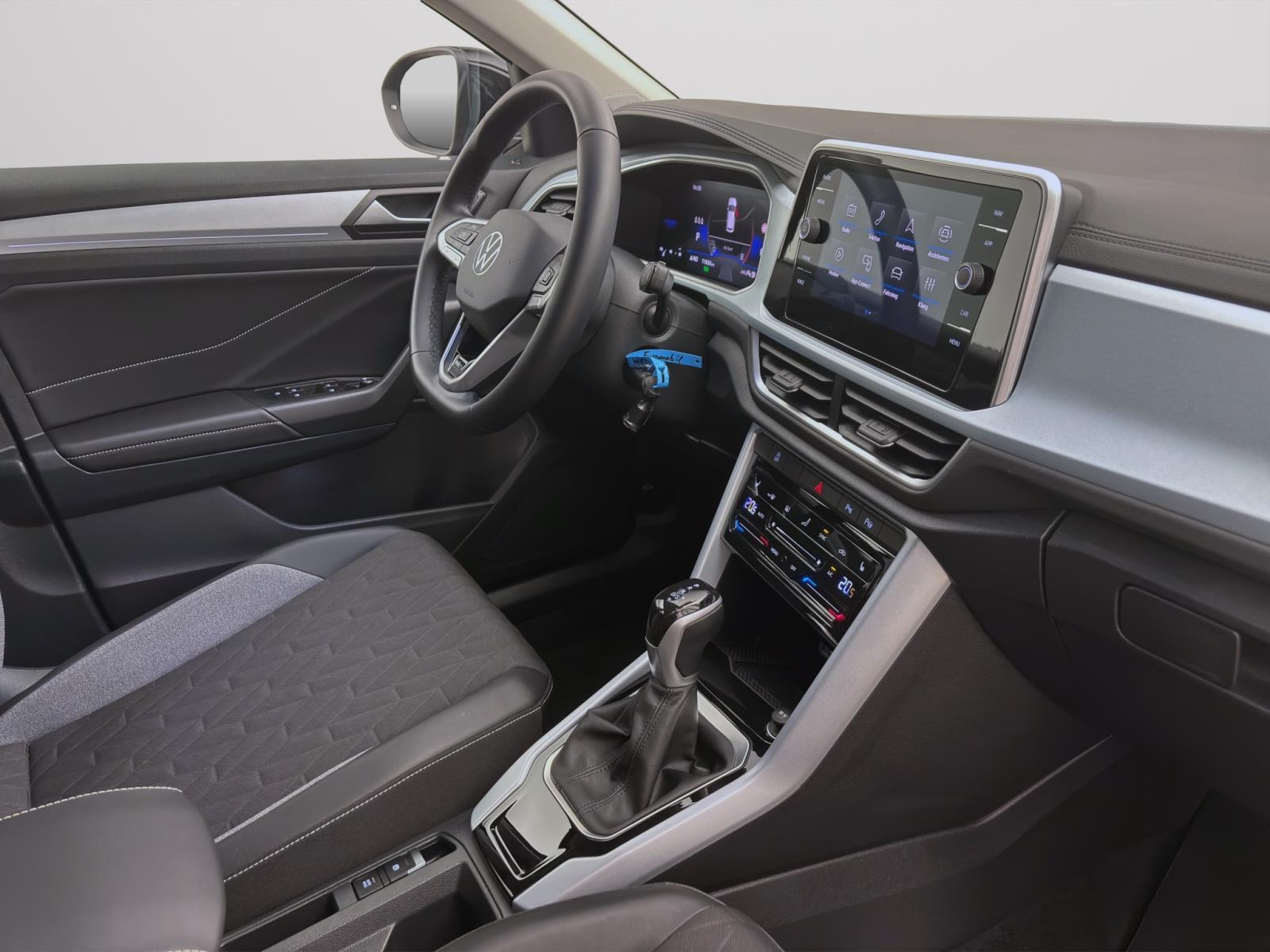 Bild 15: Volkswagen T-Roc 1.5 TSI DSG GOAL AHK KAMERA PDC NAVI