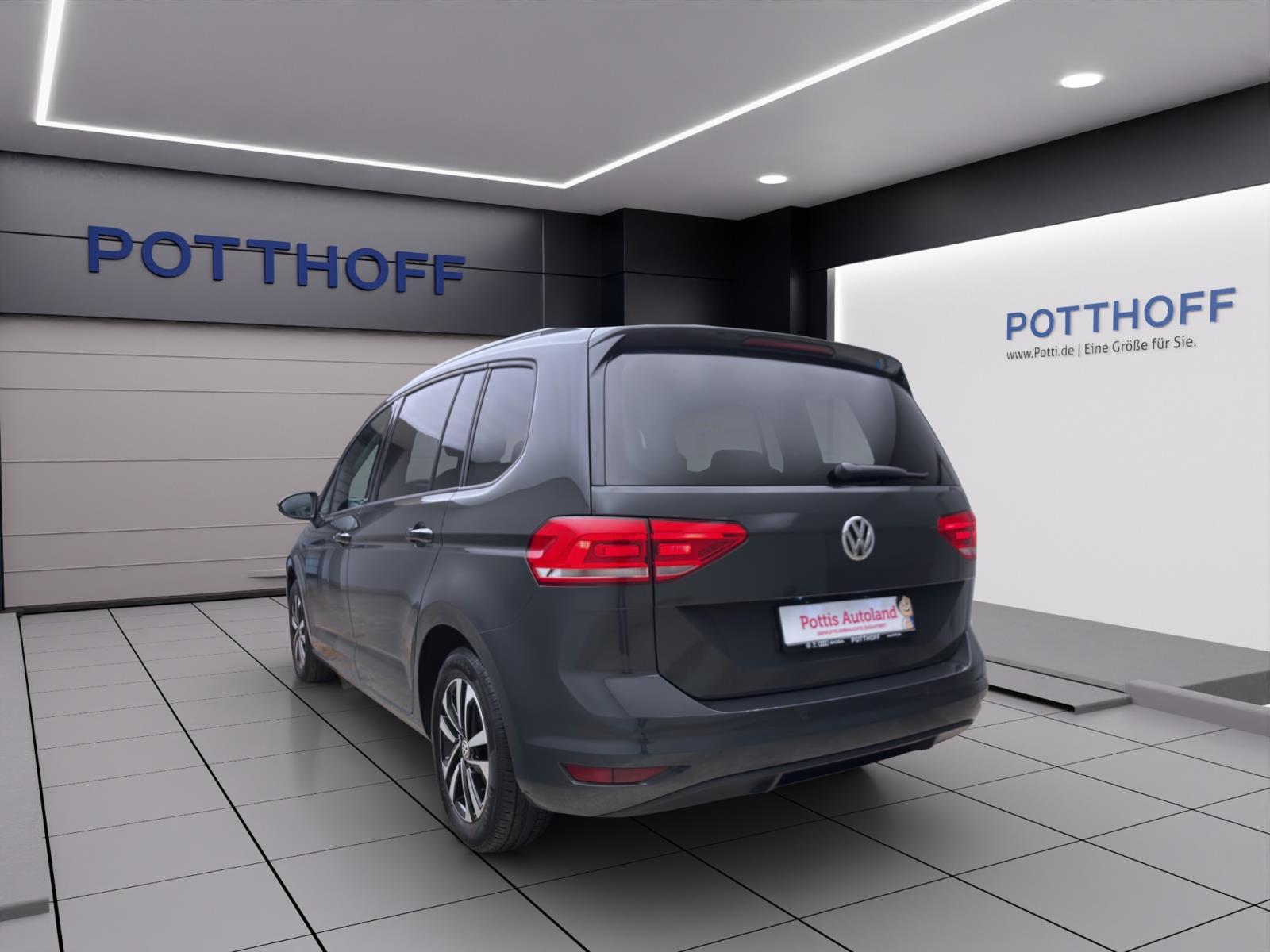 Volkswagen Touran 2.0 TDI DSG UNITED NAVI ACC PDC LED