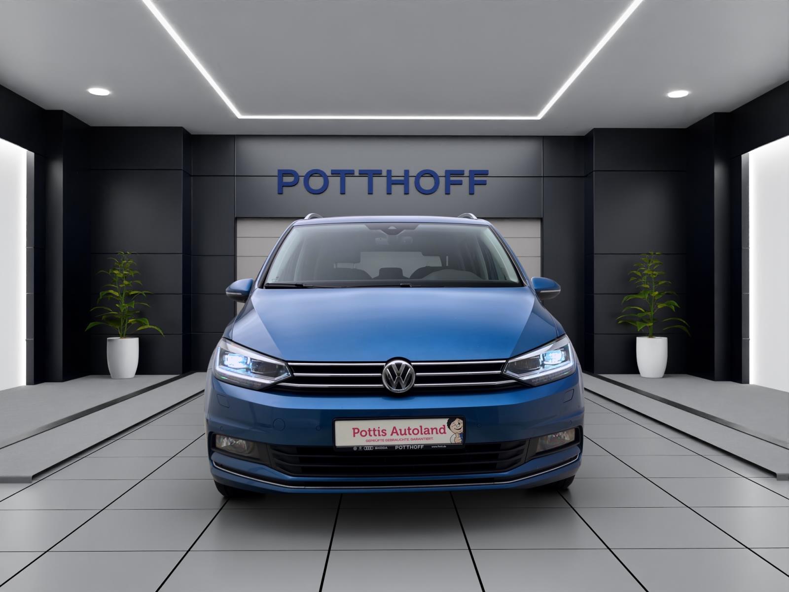 Volkswagen Touran 2.0 TDI DSG Highline AHK ACC Kamera LED Navi Sitzhzg