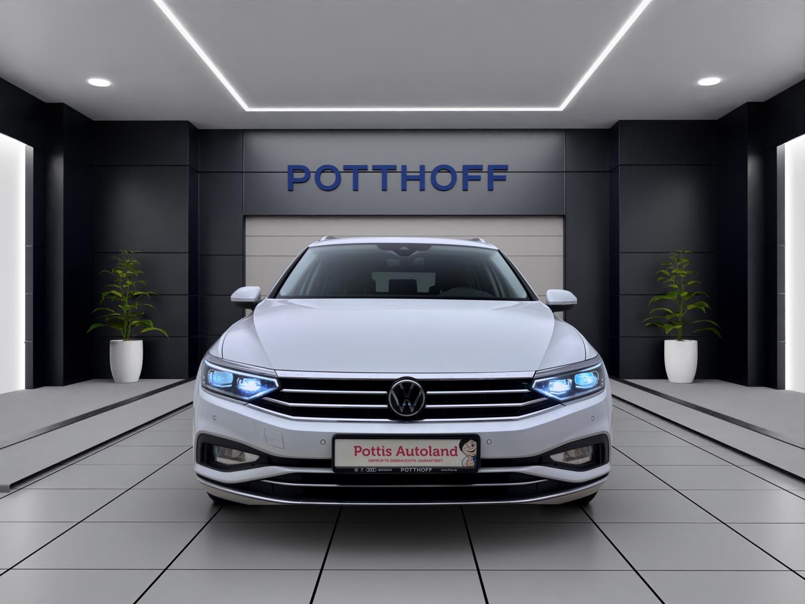 Volkswagen Passat Variant 2.0 TDI DSG 4M ELEGANCE AHK NAVI ACC IQ.LIGHT