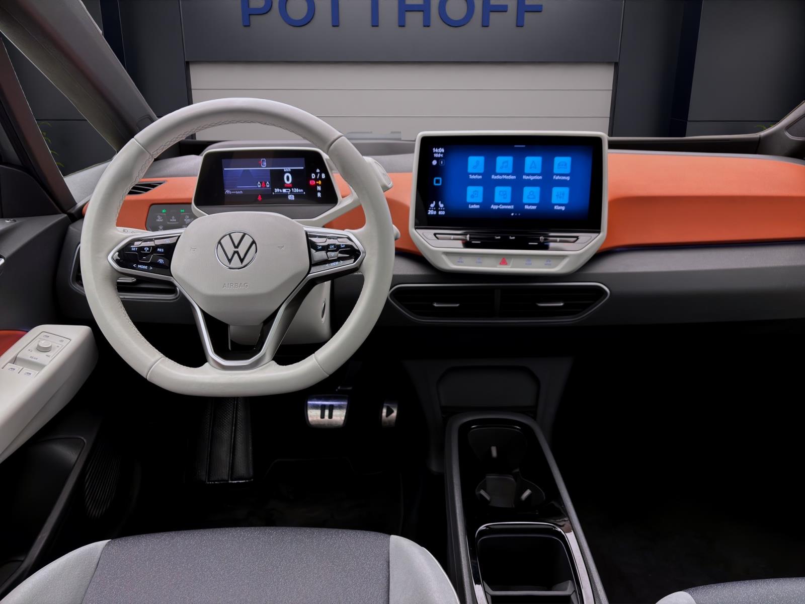 Volkswagen ID.3 PRO PERFORMANCE TECH PANO MATRIX ACC