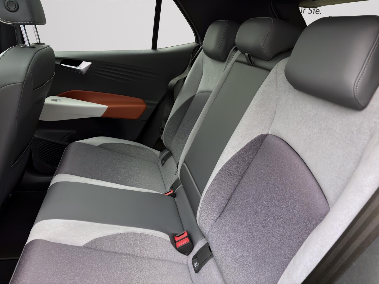 Volkswagen ID.3 PRO PERFORMANCE TECH PANO MATRIX ACC