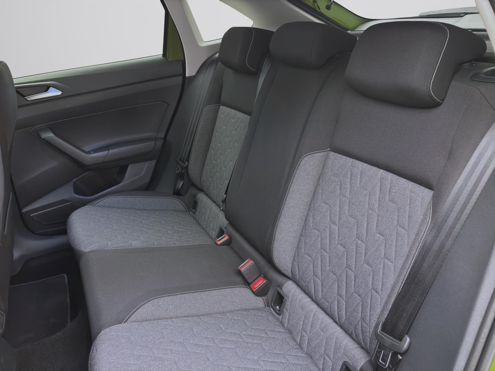 Volkswagen Taigo 1.0 TSI MOVE AHK PDC LED SITZHZG
