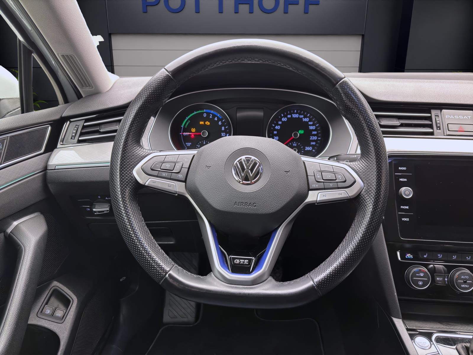 Volkswagen Passat Variant GTE AHK NAVI IQ.LIGHT