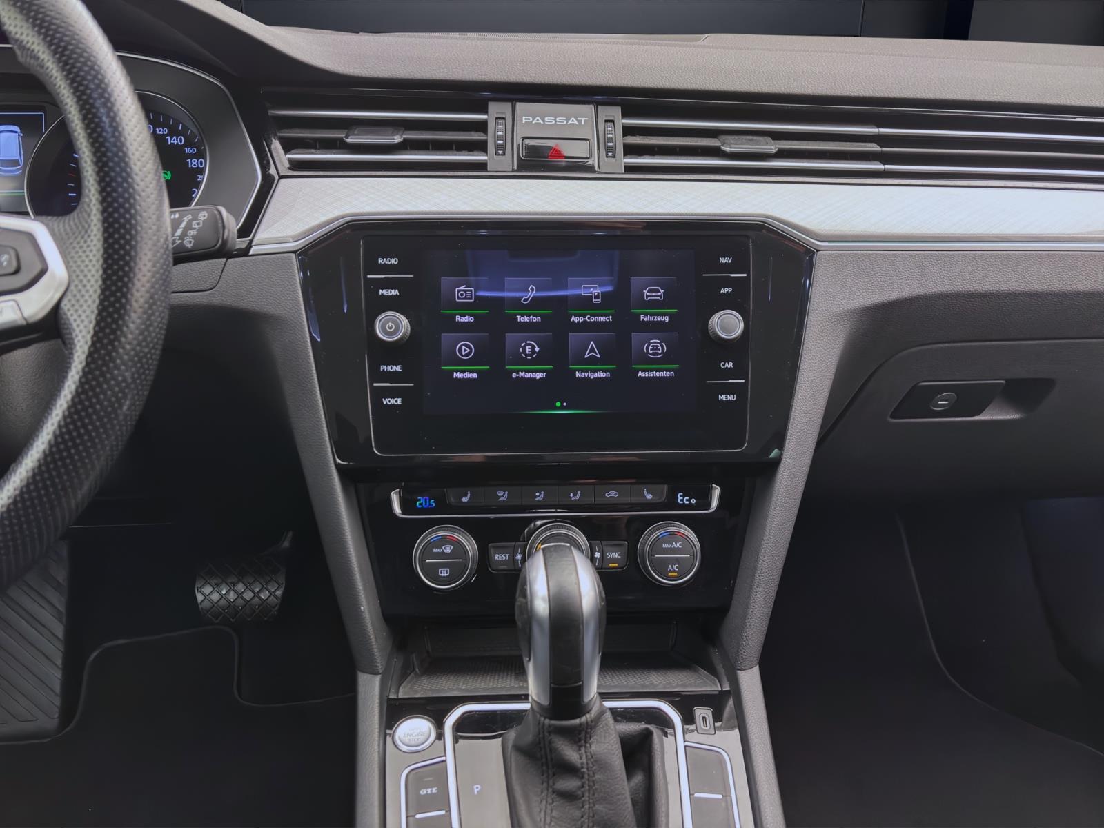 Volkswagen Passat Variant GTE AHK NAVI IQ.LIGHT