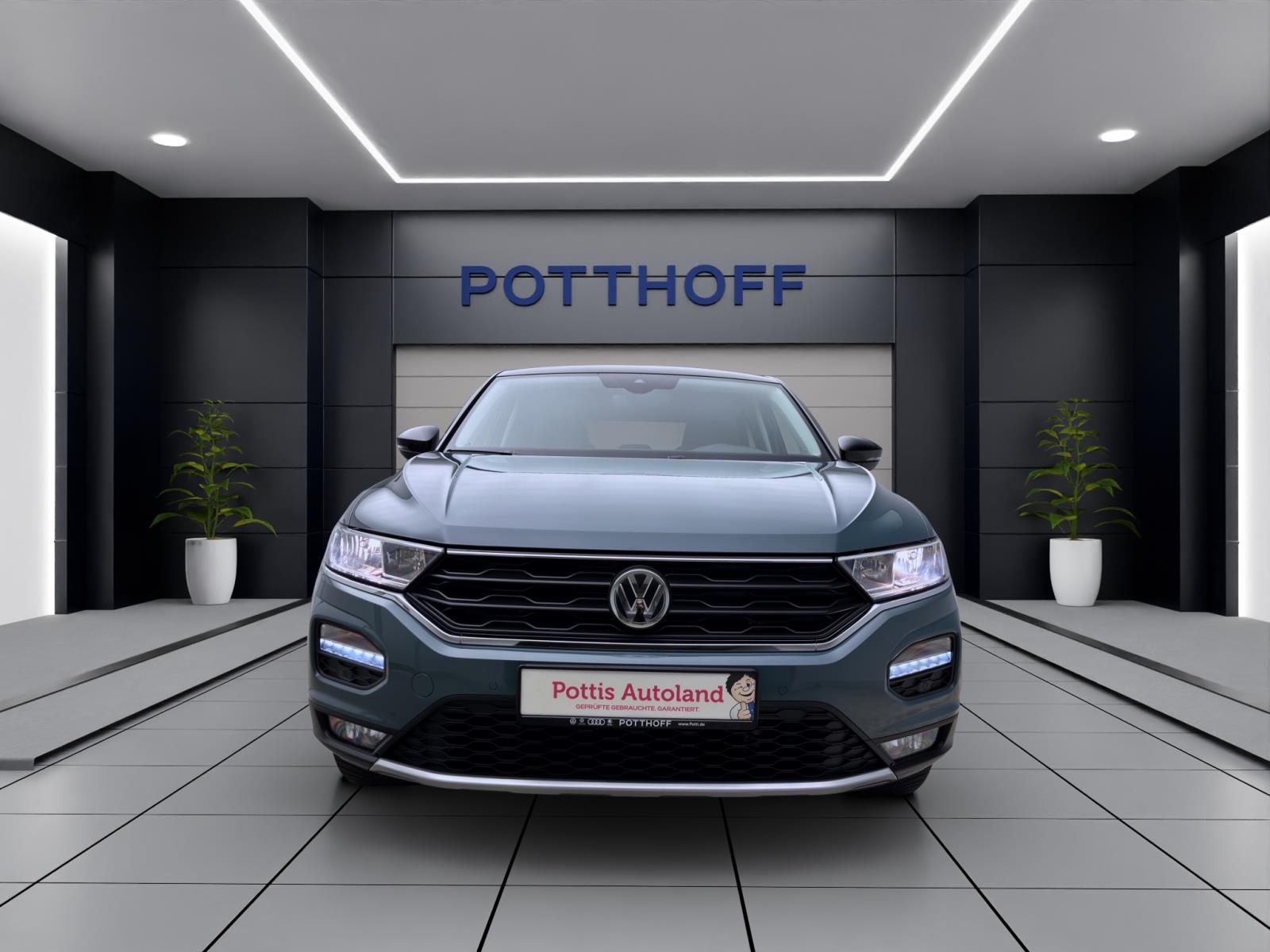 Volkswagen T-Roc 1.5 TSI IQ.DRIVE ACC SITZHZG APPCONNECT