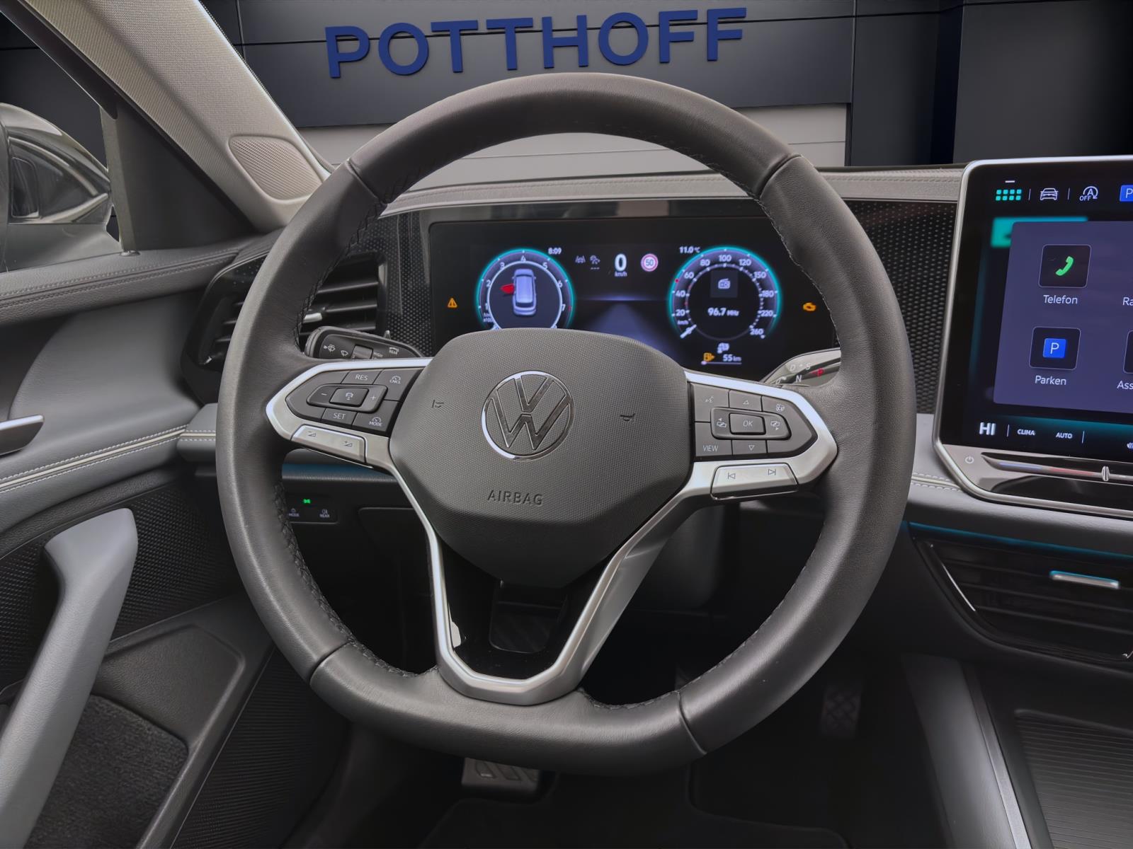 Volkswagen Passat Variant 1.5 eTSI DSG BUSINESS AHK ACC KAMERA LED