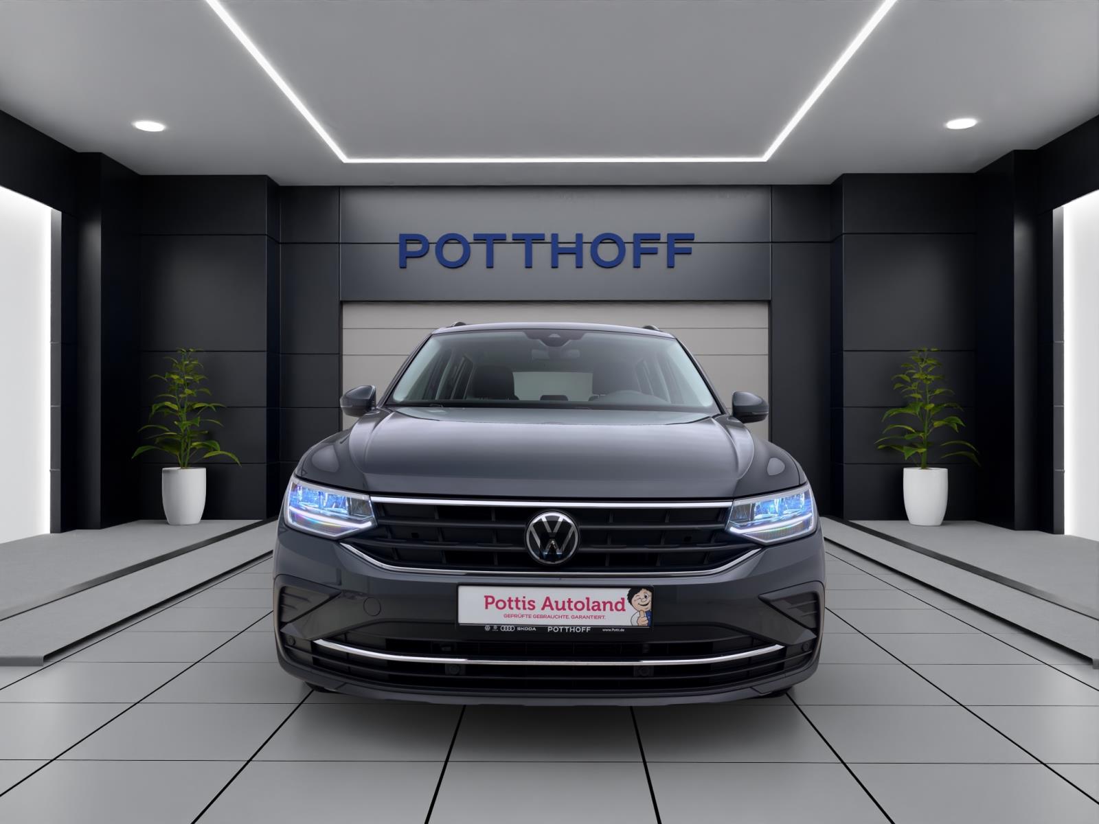 Volkswagen Tiguan 1.5 TSI LIFE ACC NAVI PDC KAMERA LED