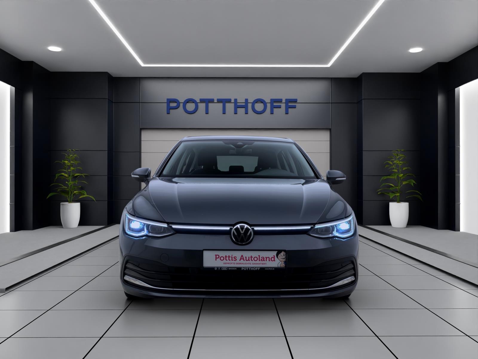 Volkswagen Golf 1.4 eHybrid STYLE ACC PDC LED+ NAVI