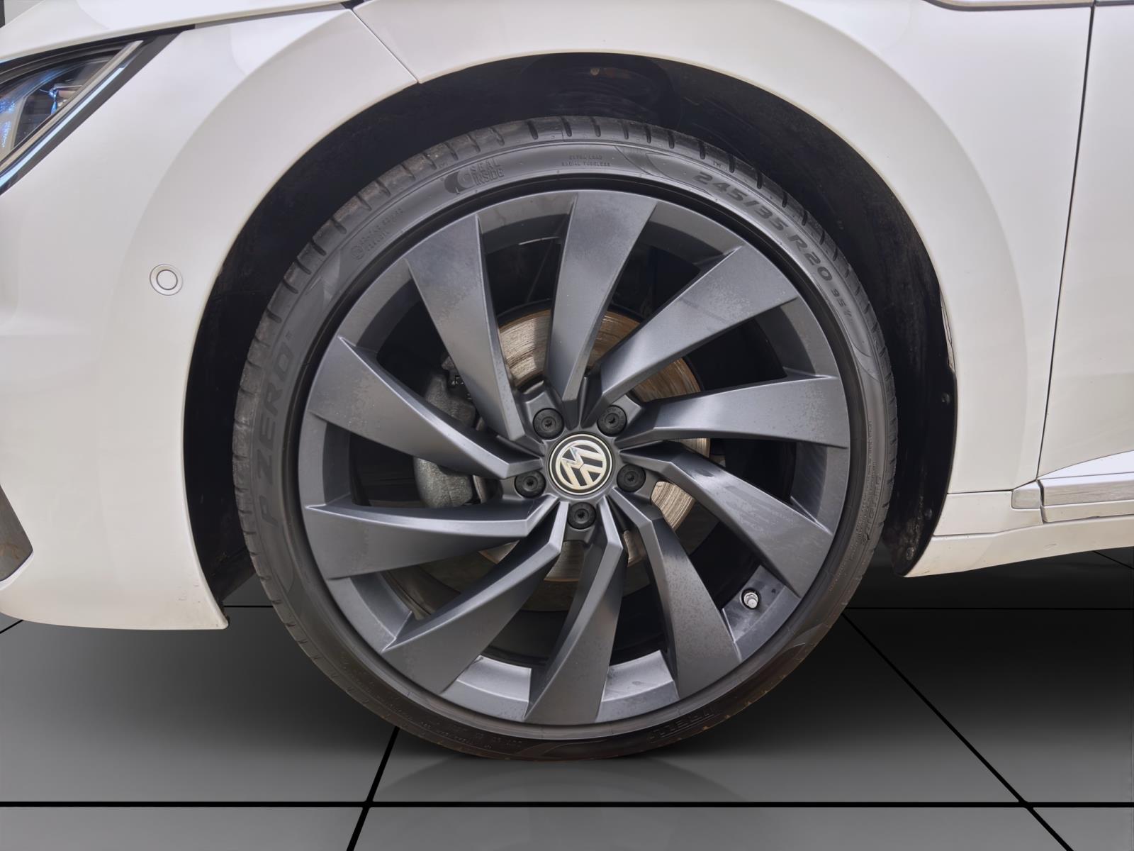 Volkswagen Arteon 2.0 TDI DSG R-LINE STANDHZG PANO ACC
