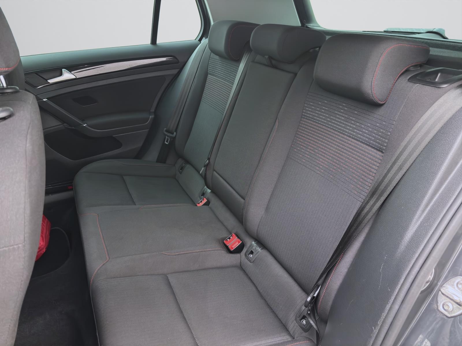 Volkswagen Golf 1.4 TSI SOUND PANO ACC PDC APPCONNECT