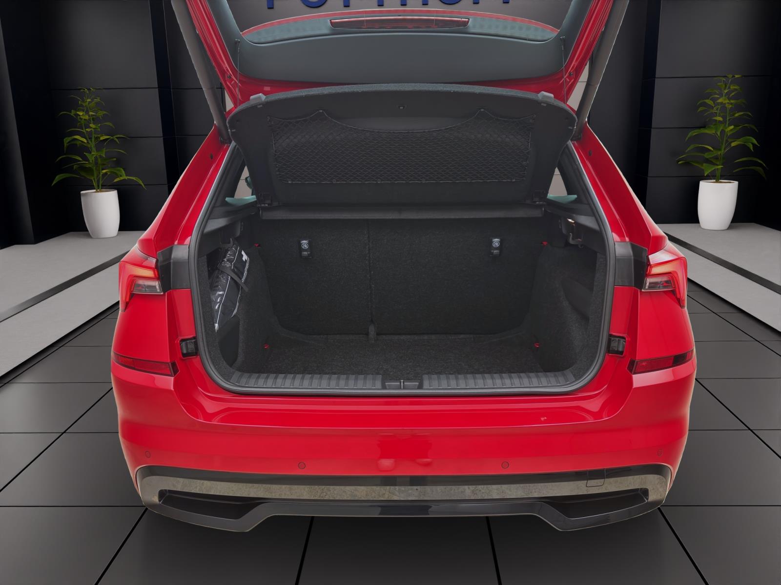 Skoda Kamiq 1.0 TSI DSG Monte Carlo Pano PDC LED Sitzhzg VirtCockpit