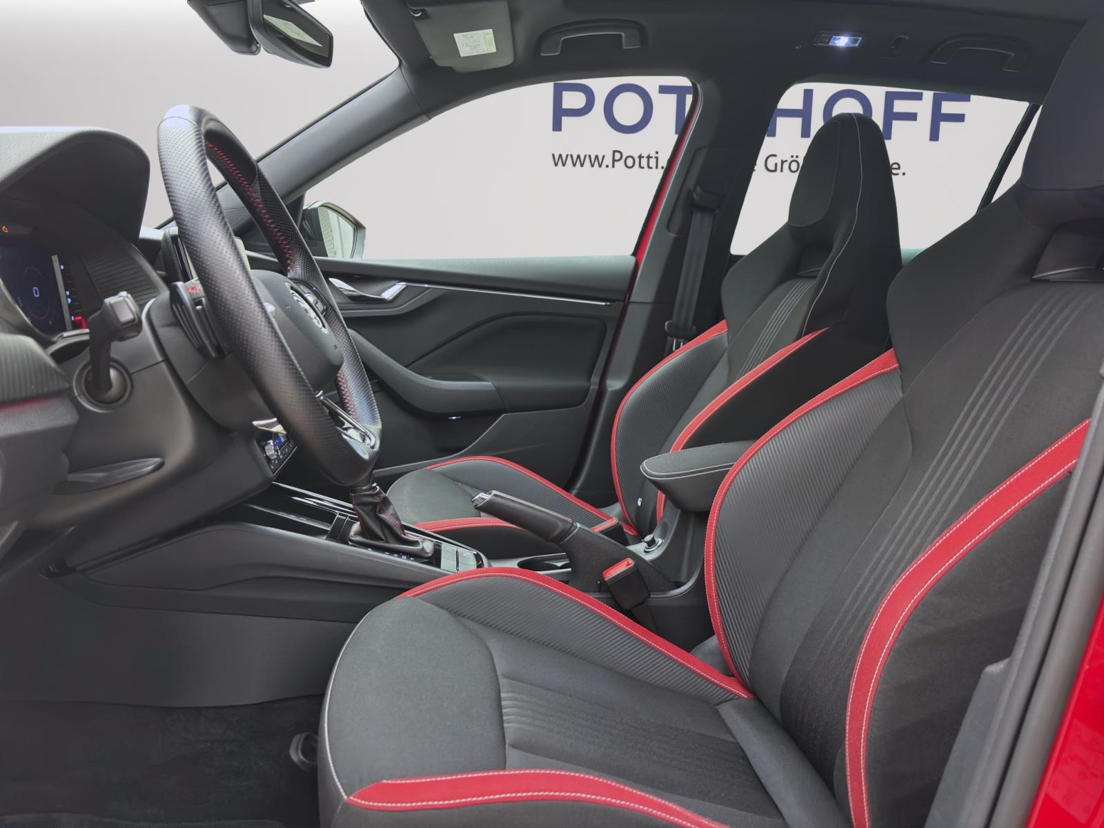 Skoda Kamiq 1.0 TSI DSG Monte Carlo Pano PDC LED Sitzhzg VirtCockpit