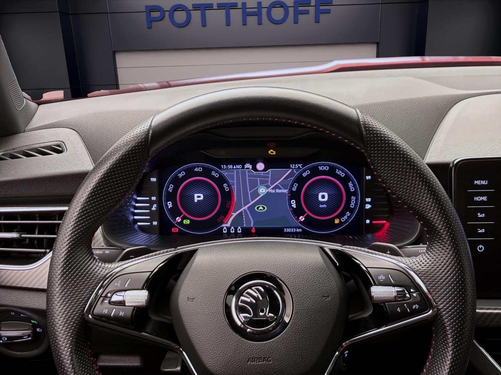 Skoda Kamiq 1.0 TSI DSG Monte Carlo Pano PDC LED Sitzhzg VirtCockpit