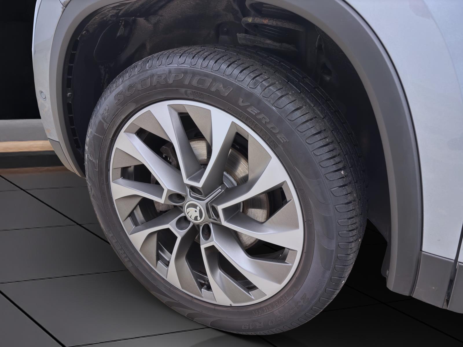 Skoda Kodiaq 2.0 TDI DSG CLEVER AHK NAVI ACC KAMERA