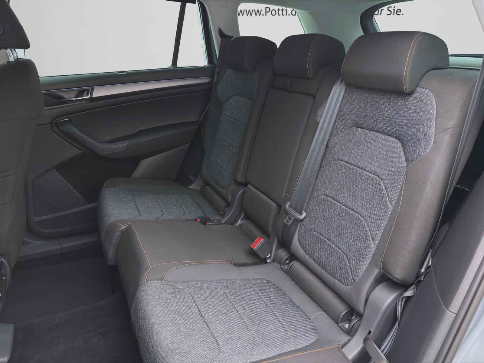 Skoda Kodiaq 2.0 TDI DSG CLEVER AHK NAVI ACC KAMERA