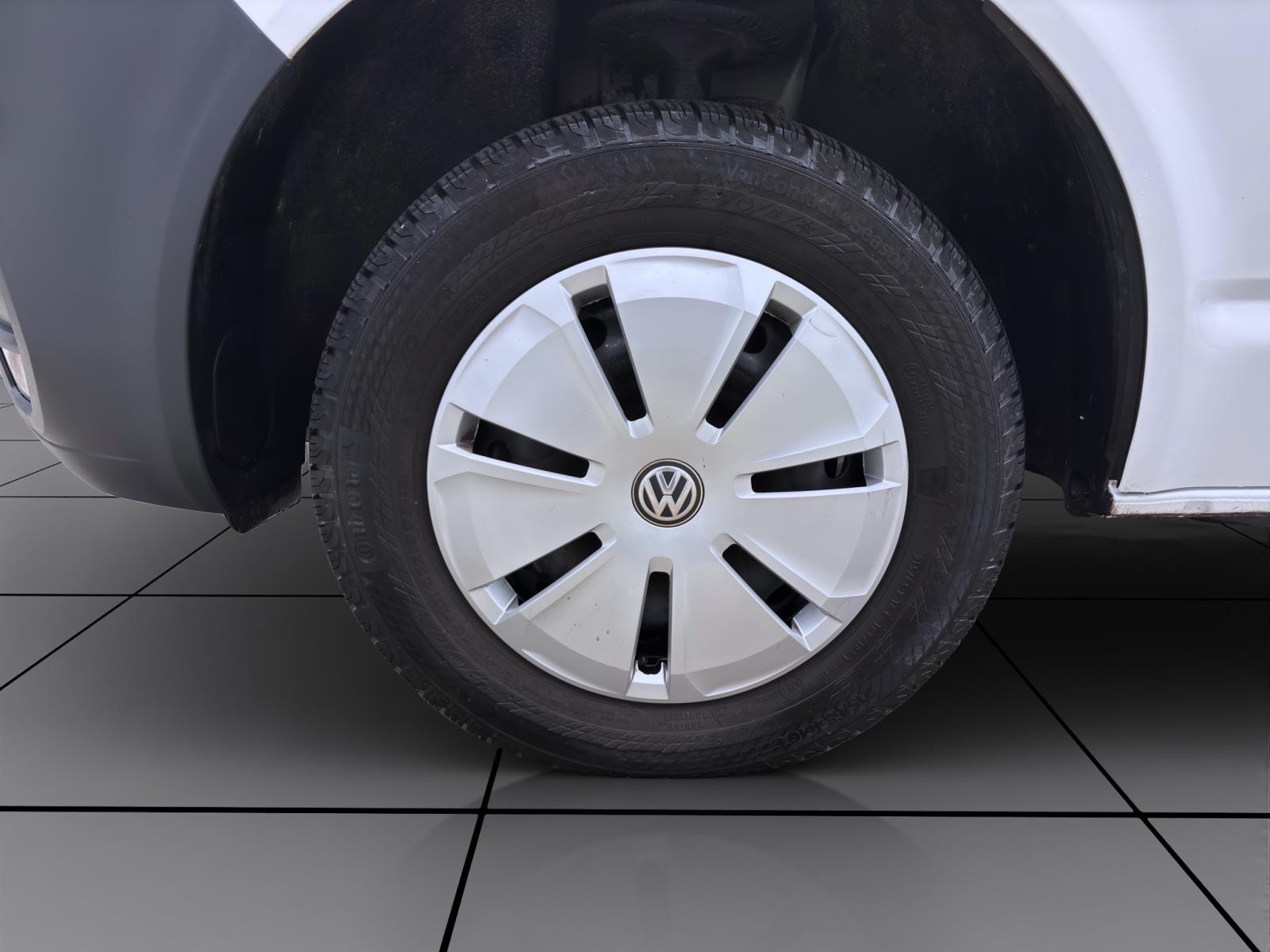 Volkswagen T6.1 Transporter Kombi 2.0 TDI 9-SITZER NAVI KLIMA PDC
