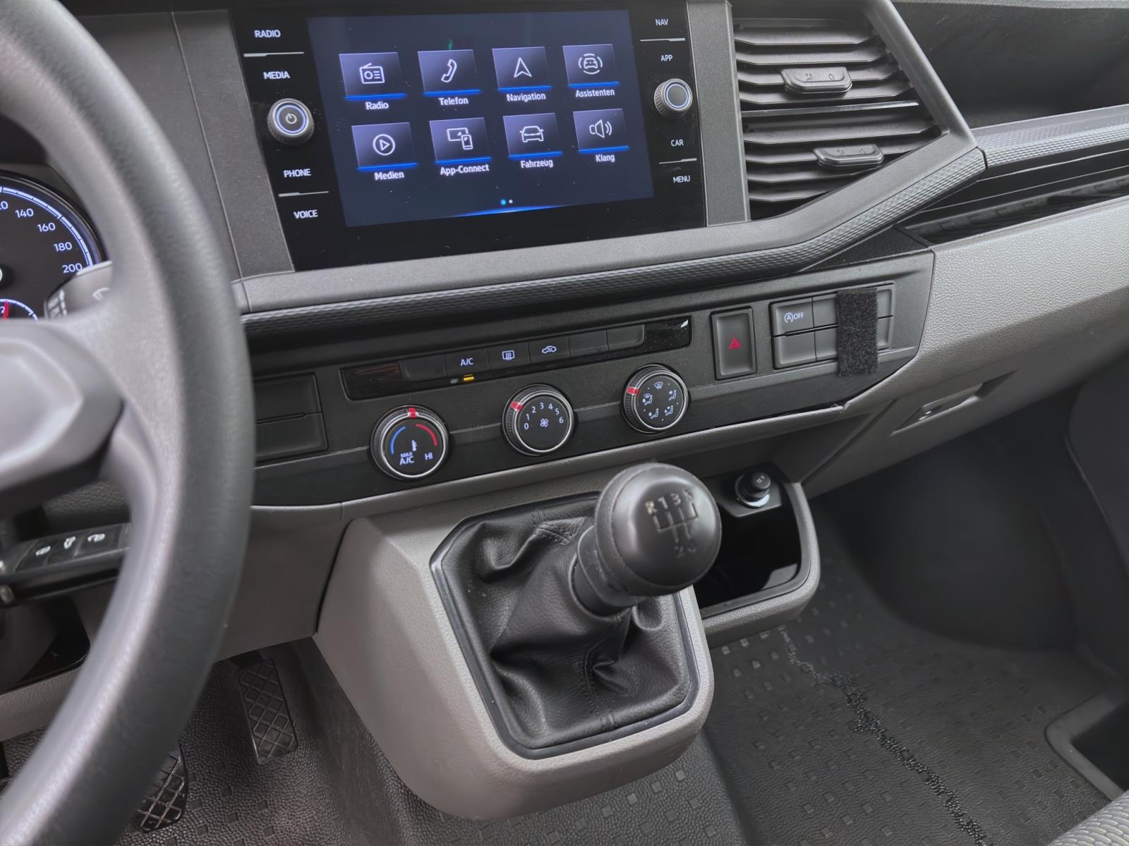 Volkswagen T6.1 Transporter Kombi 2.0 TDI 9-SITZER NAVI KLIMA PDC