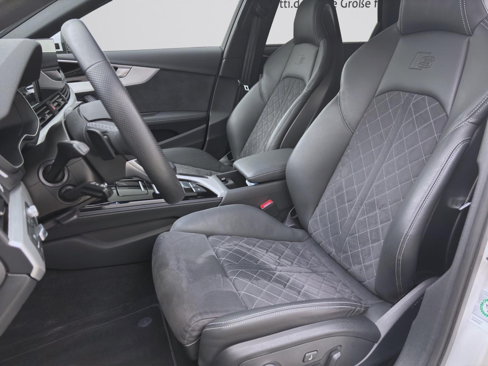 Audi A4 Avant 40 TDI Q S LINE STANDHZG MATRIX B&O NAVI