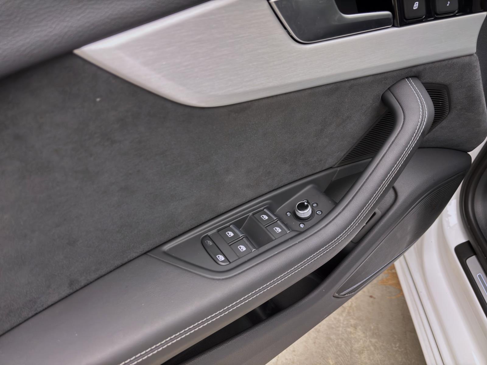 Audi A4 Avant 40 TDI Q S LINE STANDHZG MATRIX B&O NAVI