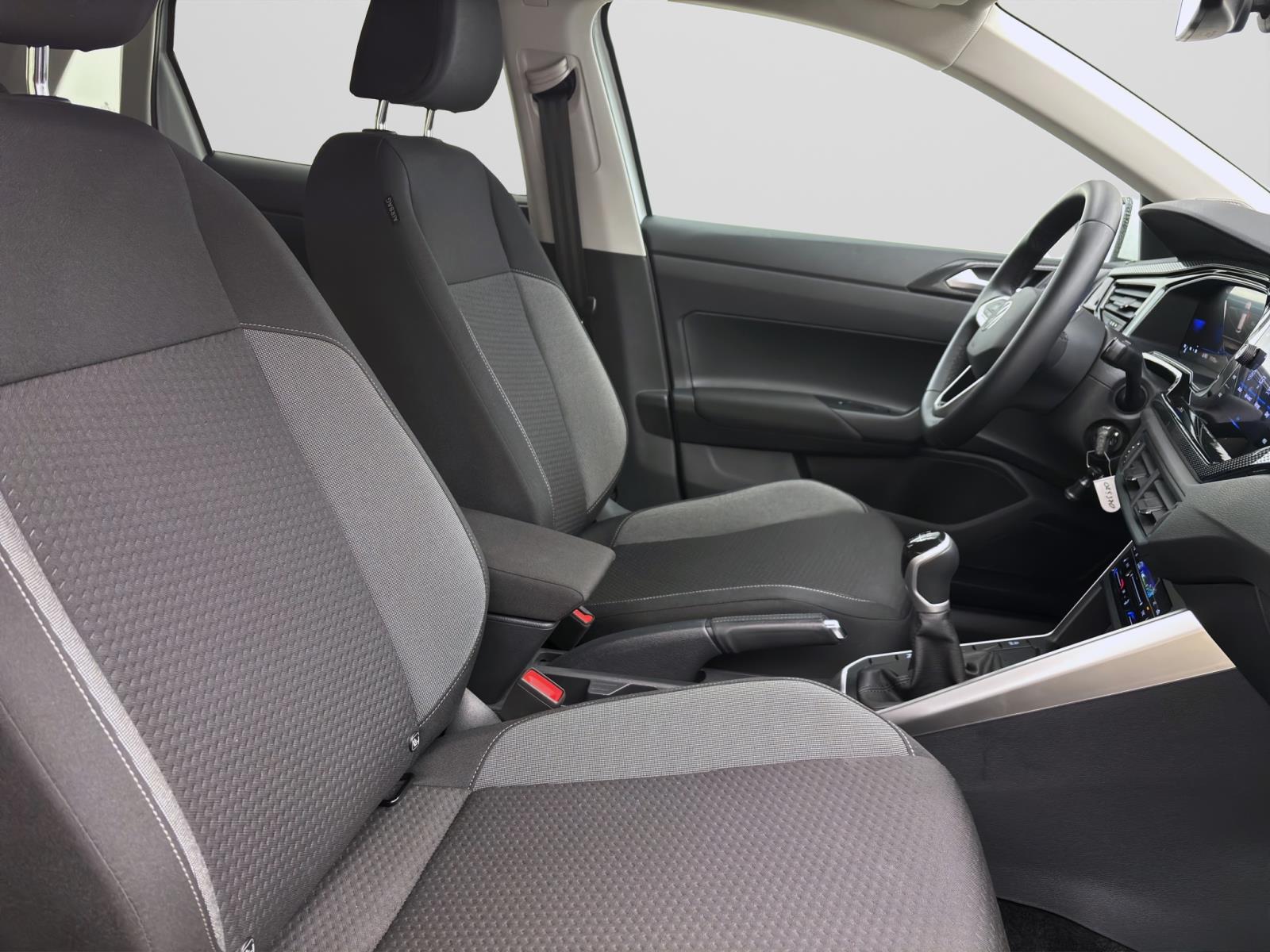 Volkswagen Polo 1.0 MPI LIFE NAVI PDC LED SITZHZG