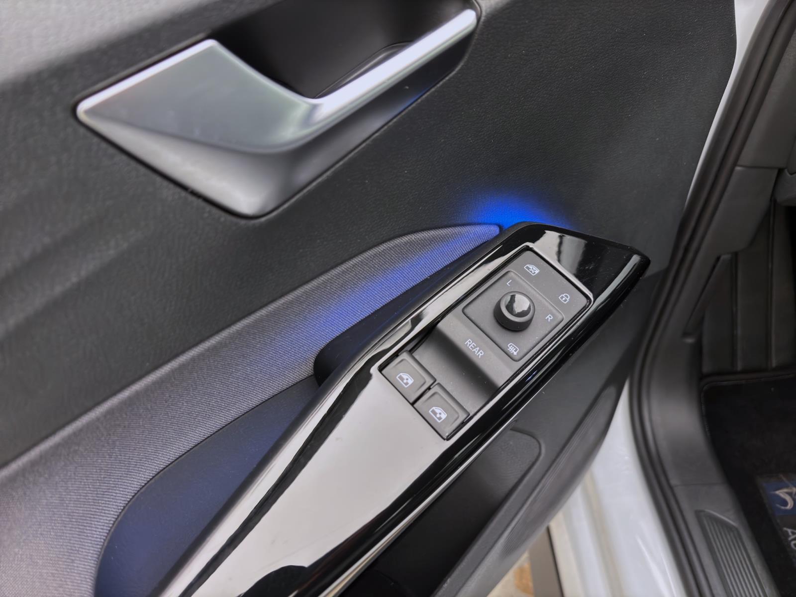 Volkswagen ID.3 PURE PERFORMANCE PDC LED NAVI LANEASSIST