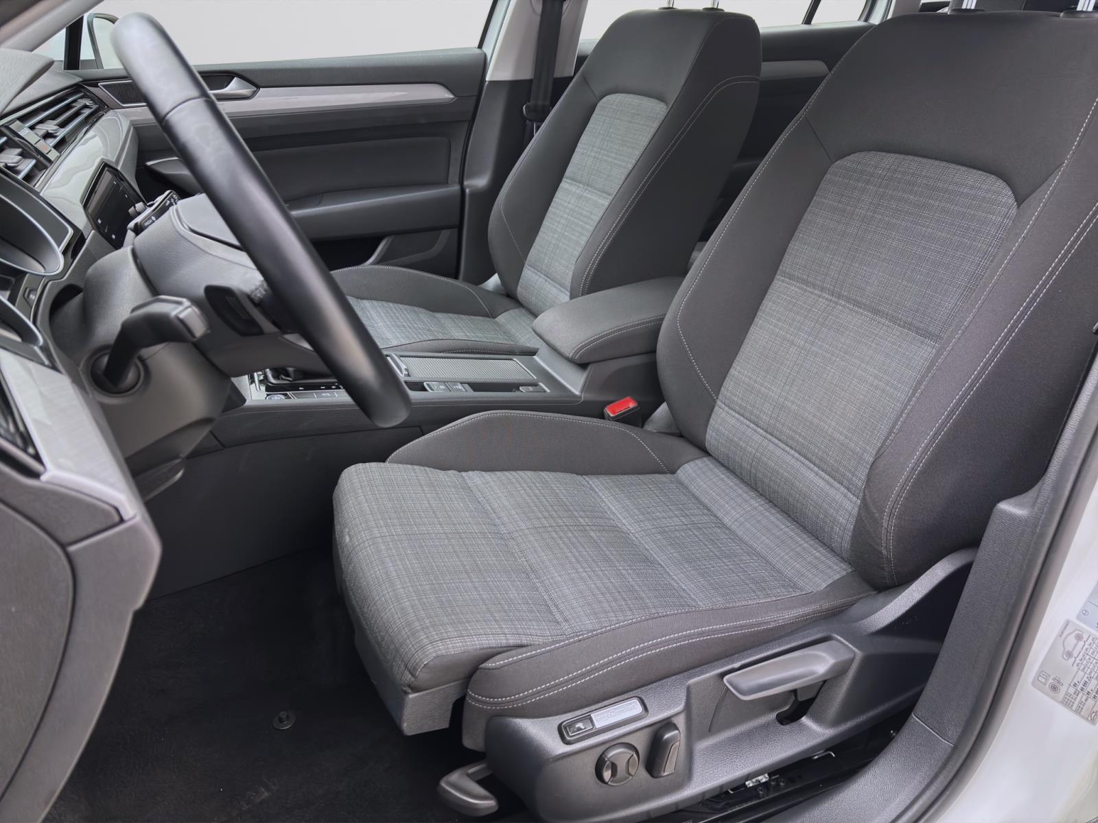 Volkswagen Passat Variant 2.0 TDI DSG BUSINESS NAVI ACC KAMERA LED