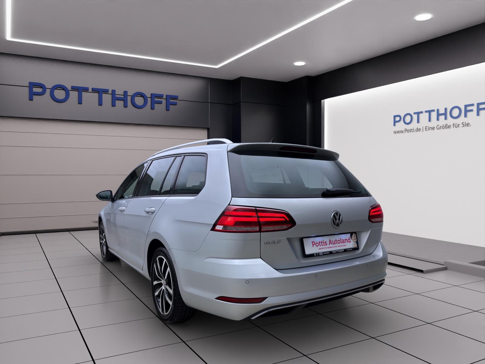 Volkswagen Golf Variant 1.5 TSI DSG IQ.DRIVE ACC PDC NAVI DYNAUDIO