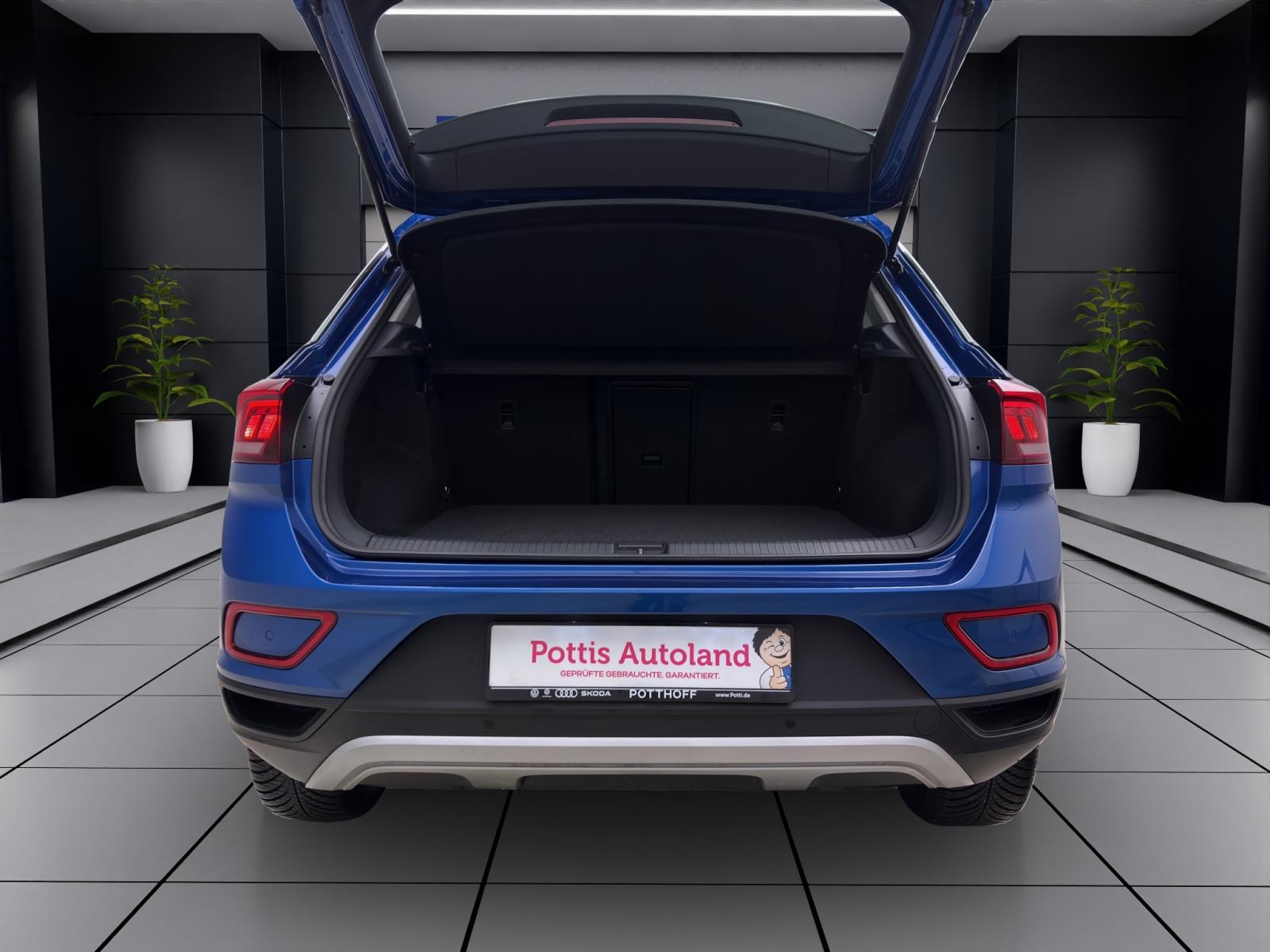 Volkswagen T-Roc 1.0 TSI MOVE NAVI PDC LED SITZHZG