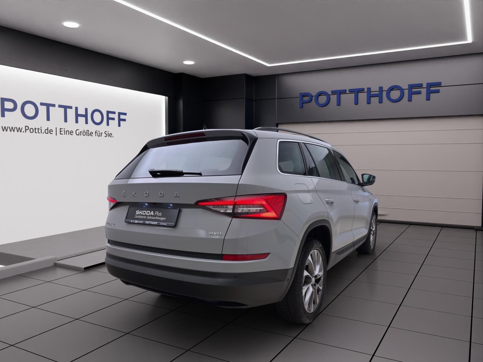 Skoda Kodiaq 2.0 TSI DSG 4x4 CLEVER PANO NAVI ACC KAMERA