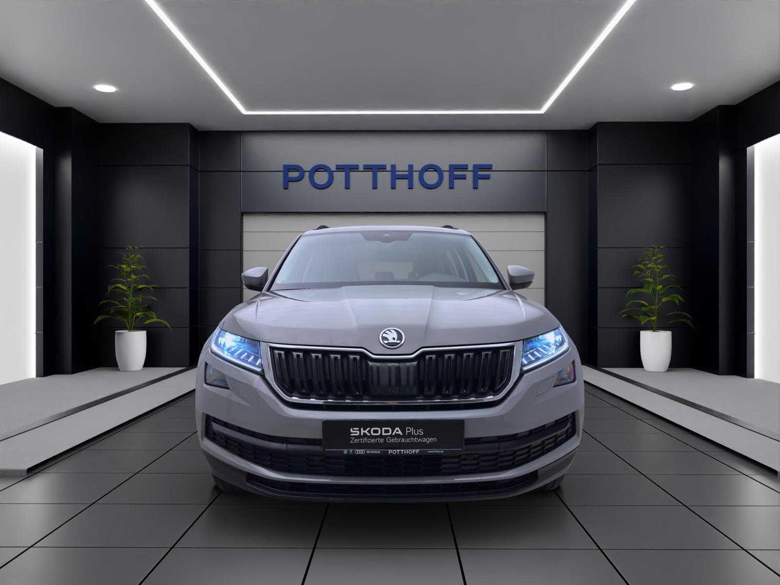 Skoda Kodiaq 2.0 TSI DSG 4x4 CLEVER PANO NAVI ACC KAMERA