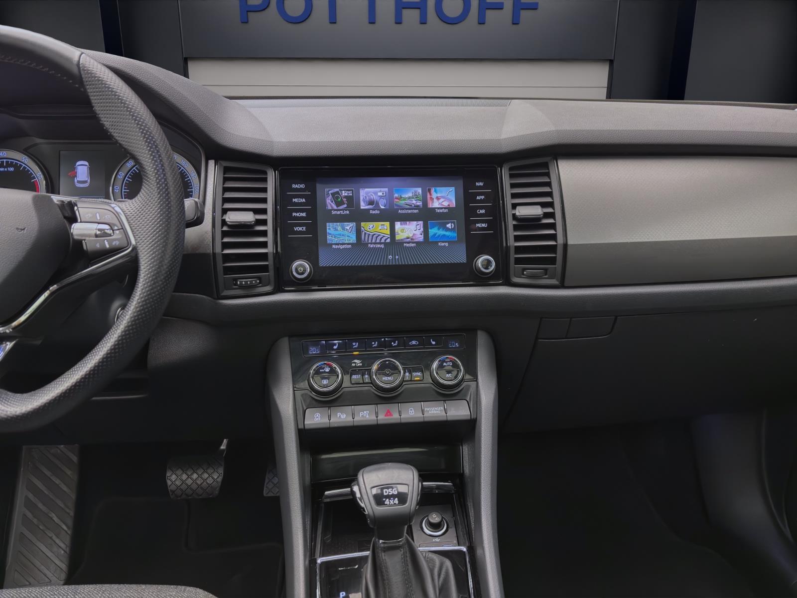 Skoda Kodiaq 2.0 TSI DSG 4x4 CLEVER PANO NAVI ACC KAMERA