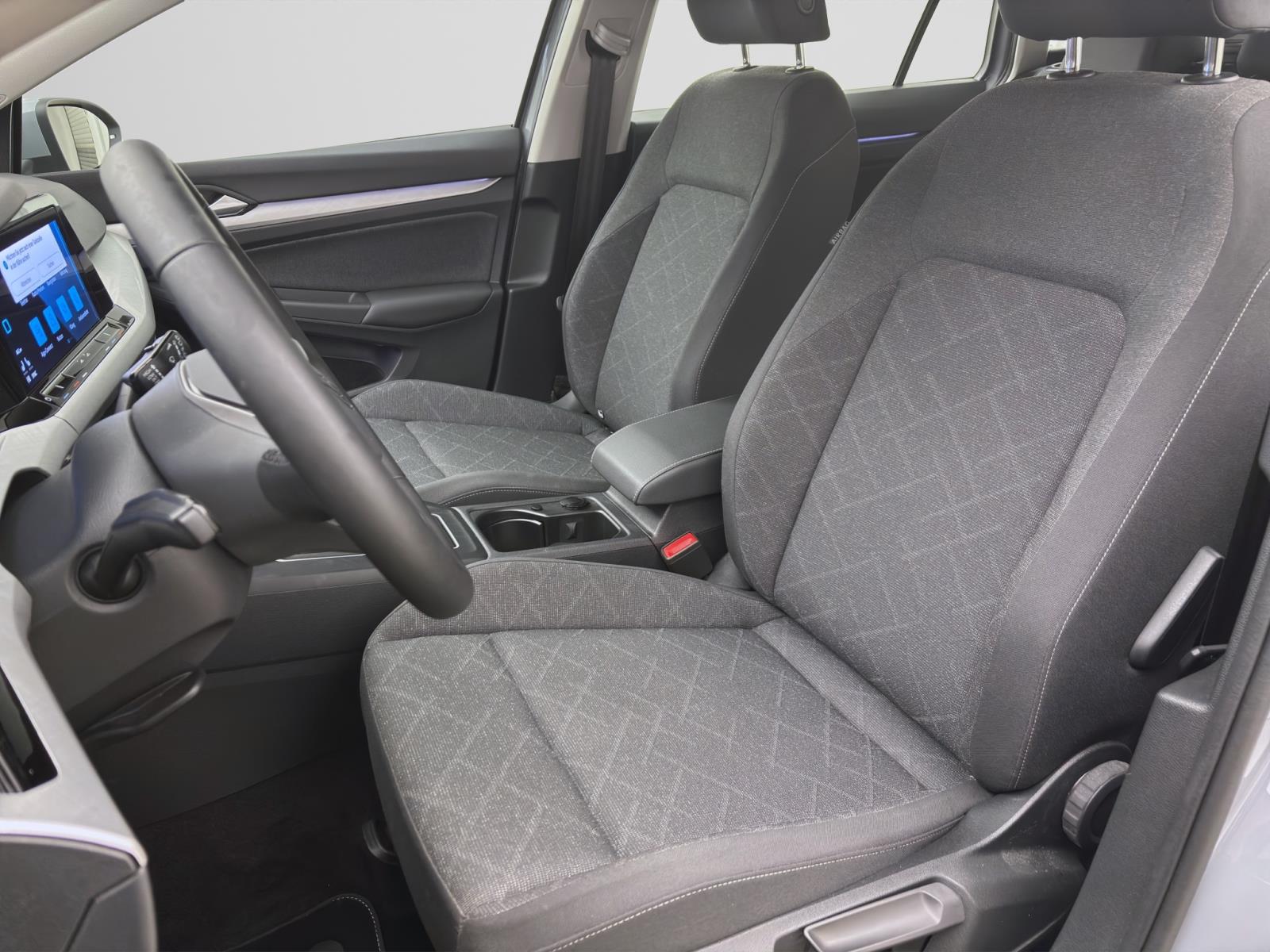 Volkswagen Golf Variant 1.0 TSI LIFE NAVI ACC PDC LED