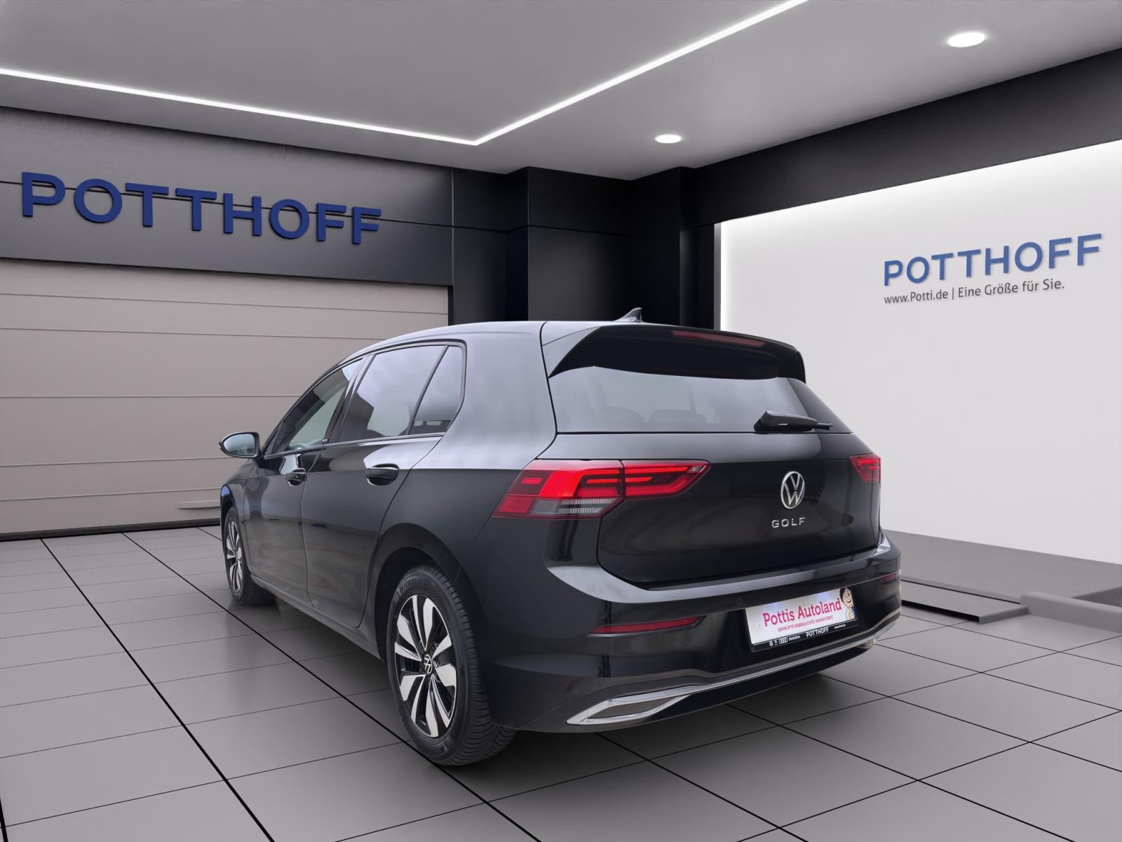 Volkswagen Golf 1.5 TSI MOVE AHK ACC PDC NAVI SITZHZG
