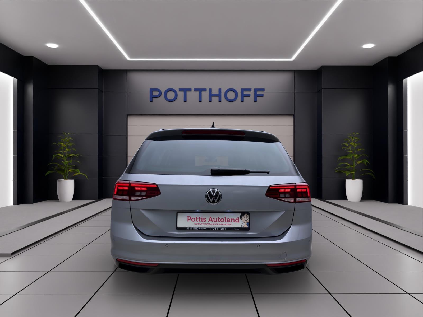 Volkswagen Passat Variant 1.5 TSI DSG BUSINESS NAVI ACC PDC LED