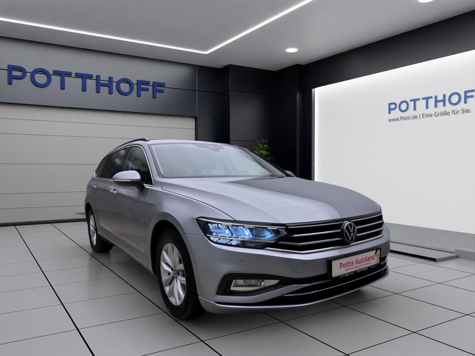 Volkswagen Passat Variant 1.5 TSI DSG BUSINESS NAVI ACC PDC LED