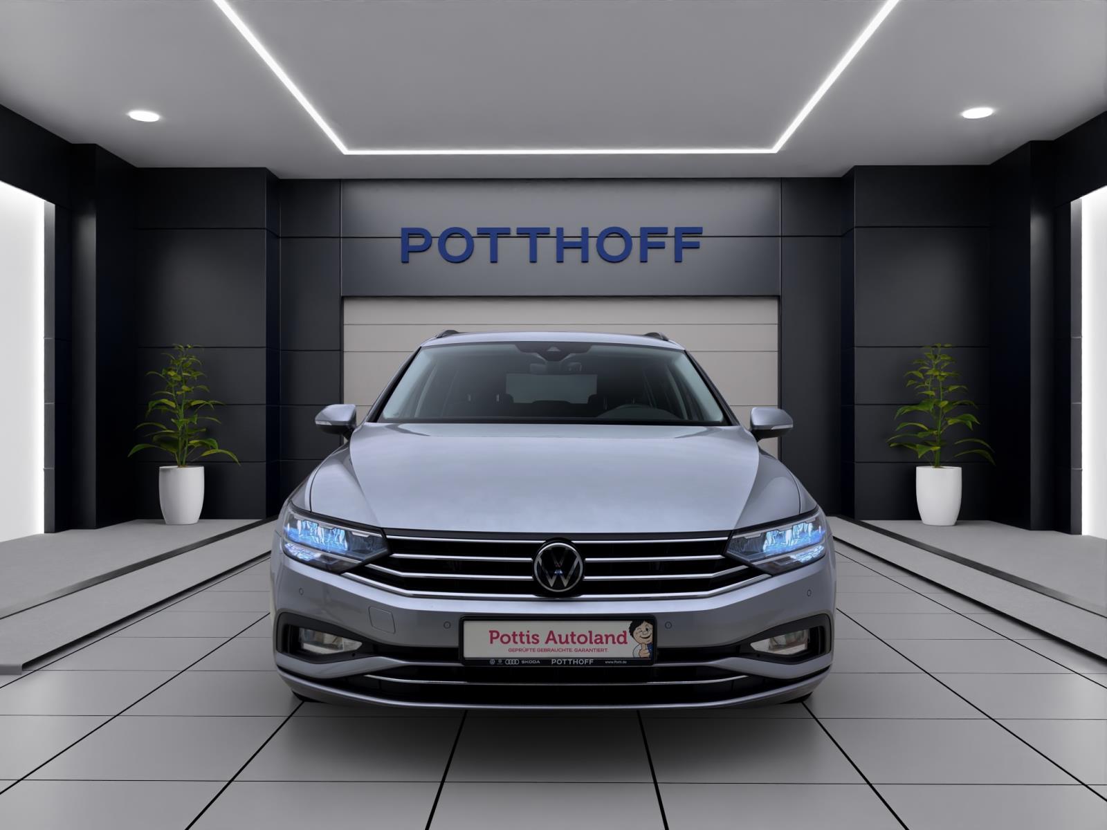 Volkswagen Passat Variant 1.5 TSI DSG BUSINESS NAVI ACC PDC LED