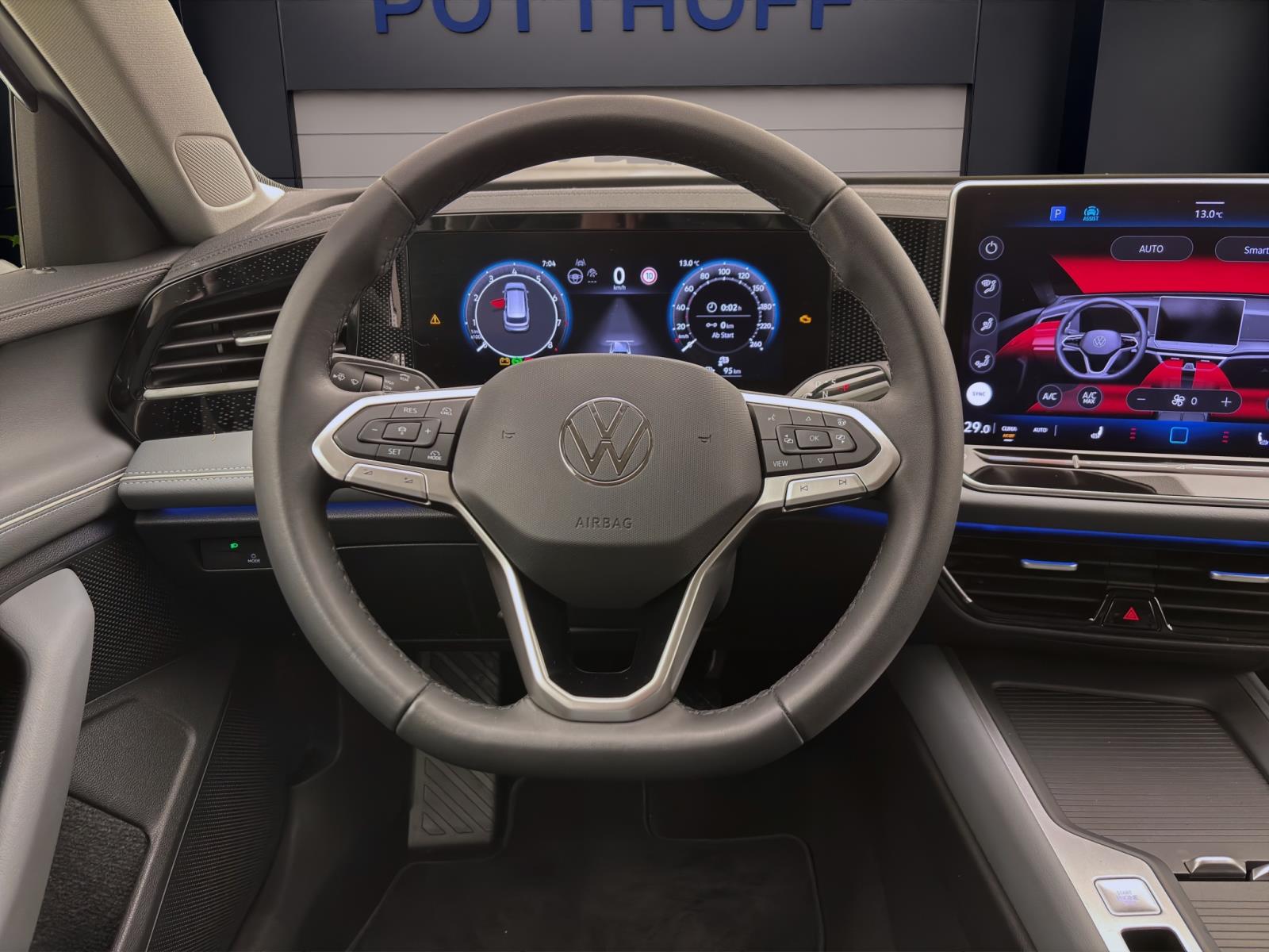 Volkswagen Passat Variant 1.5 eTSI DSG BUSINESS AHK NAVI ACC KAMERA