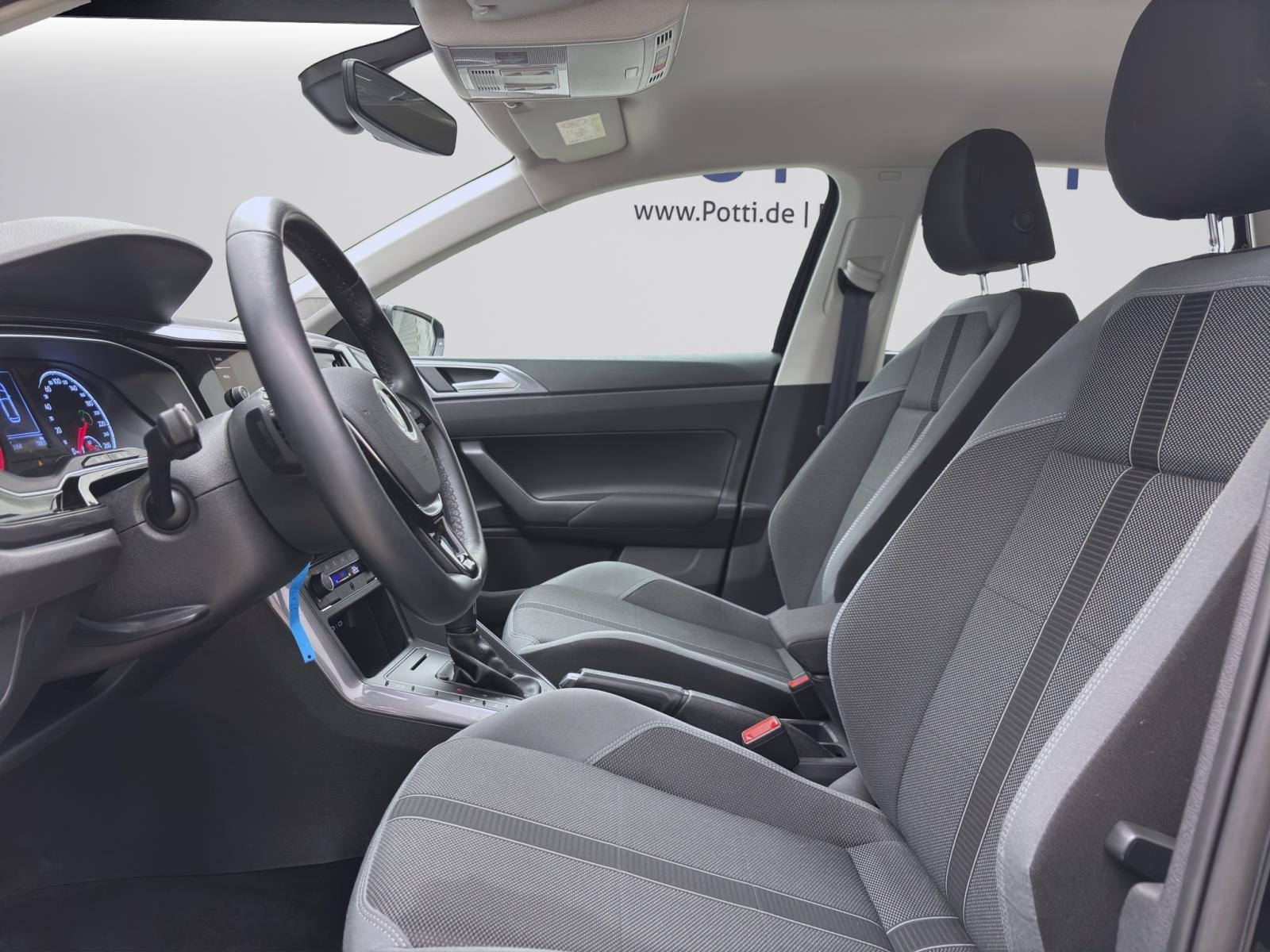 Volkswagen Polo 1.0 TSI DSG Highline ACC PDC LED Navi Sitzhzg Climatronic