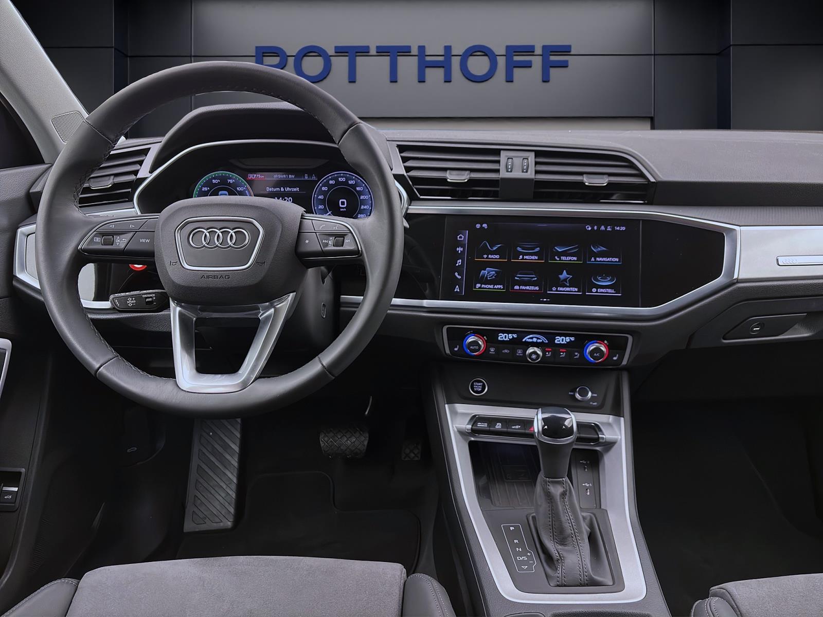 Audi Q3 Sportback 45 TFSIe S LINE AHK NAVI+ PDC SITZHZG