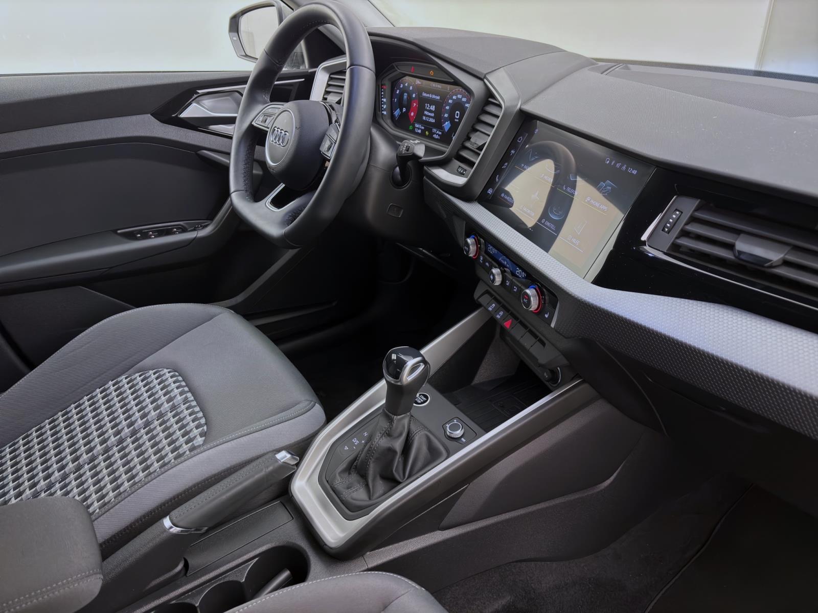 Audi A1 Sportback 30 TFSI S LINE LED DYN.BLINKER SITZHZG