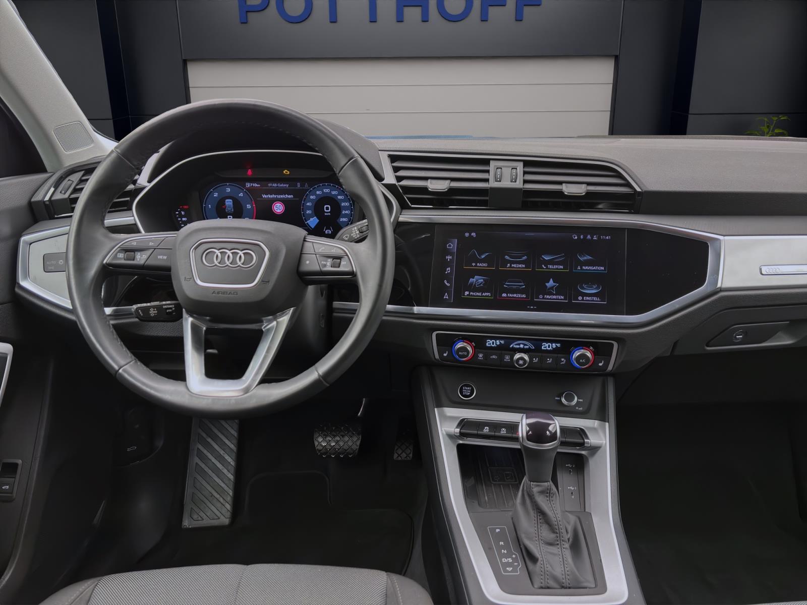 Audi Q3 35 TDI S line AHK Kamera Navi Sitzhzg VirtCockpit