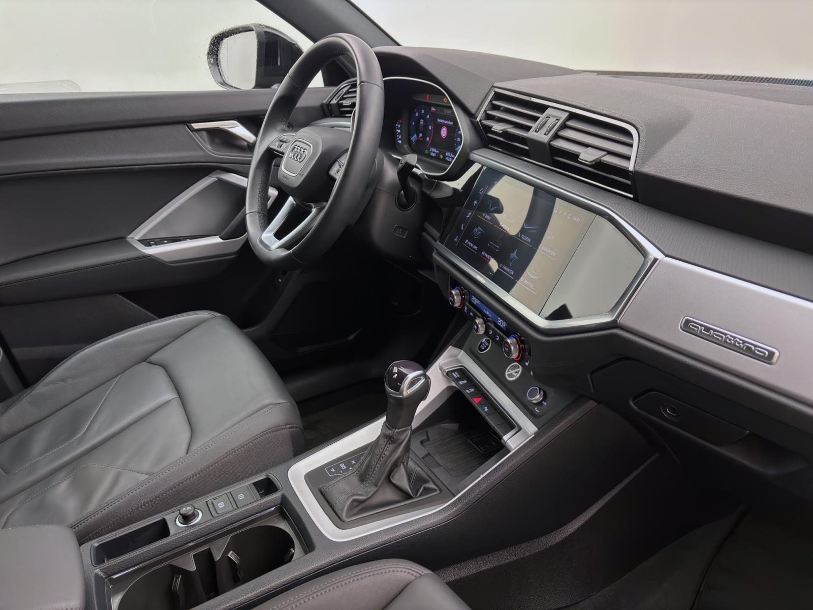 Audi Q3 40 TDI Q ADVANCED AHK NAVI+ GRA VIRTCOCKPIT