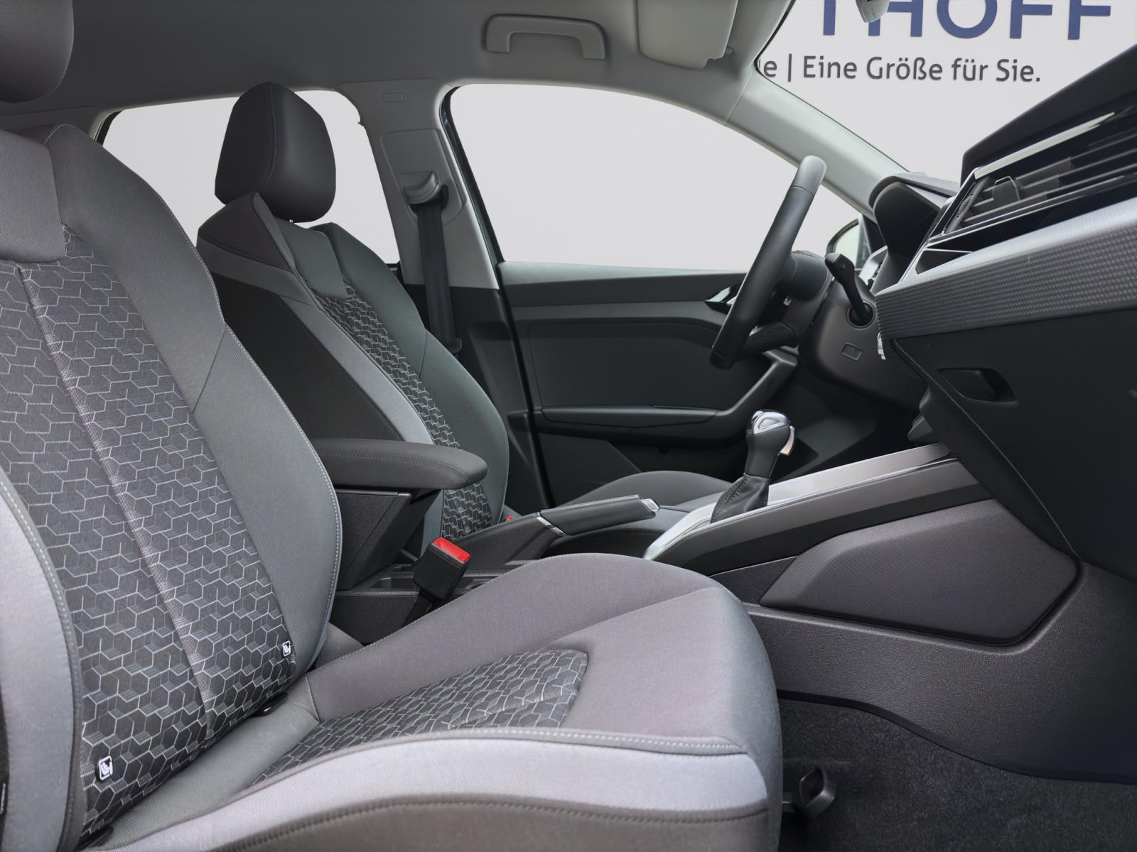 Audi A1 Sportback 30 TFSI ADVANCED LED SITZHZG SPORTSITZE