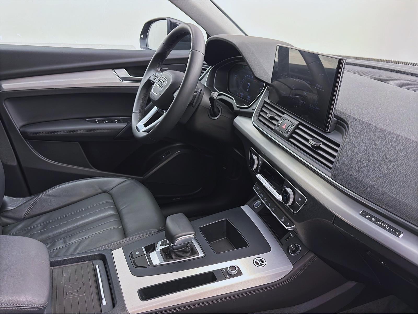 Audi Q5 45 TFSI Q ADVANCED PANO AHK NAVI+ LED SITZHZG