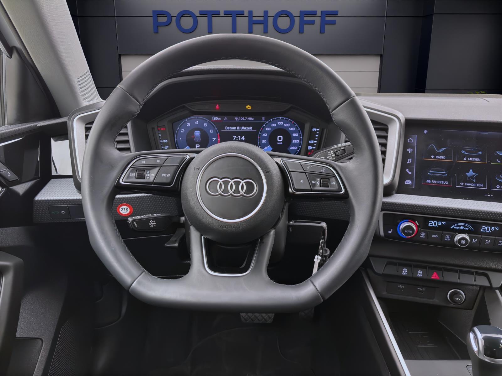 Audi A1 allstreet 30 TFSI SITZHZG GRA SPORTSITZE