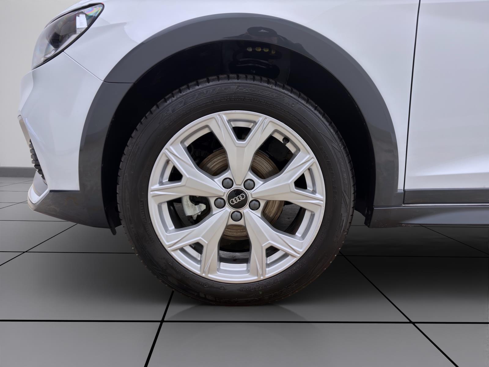 Audi A1 allstreet 30 TFSI SITZHZG GRA SPORTSITZE