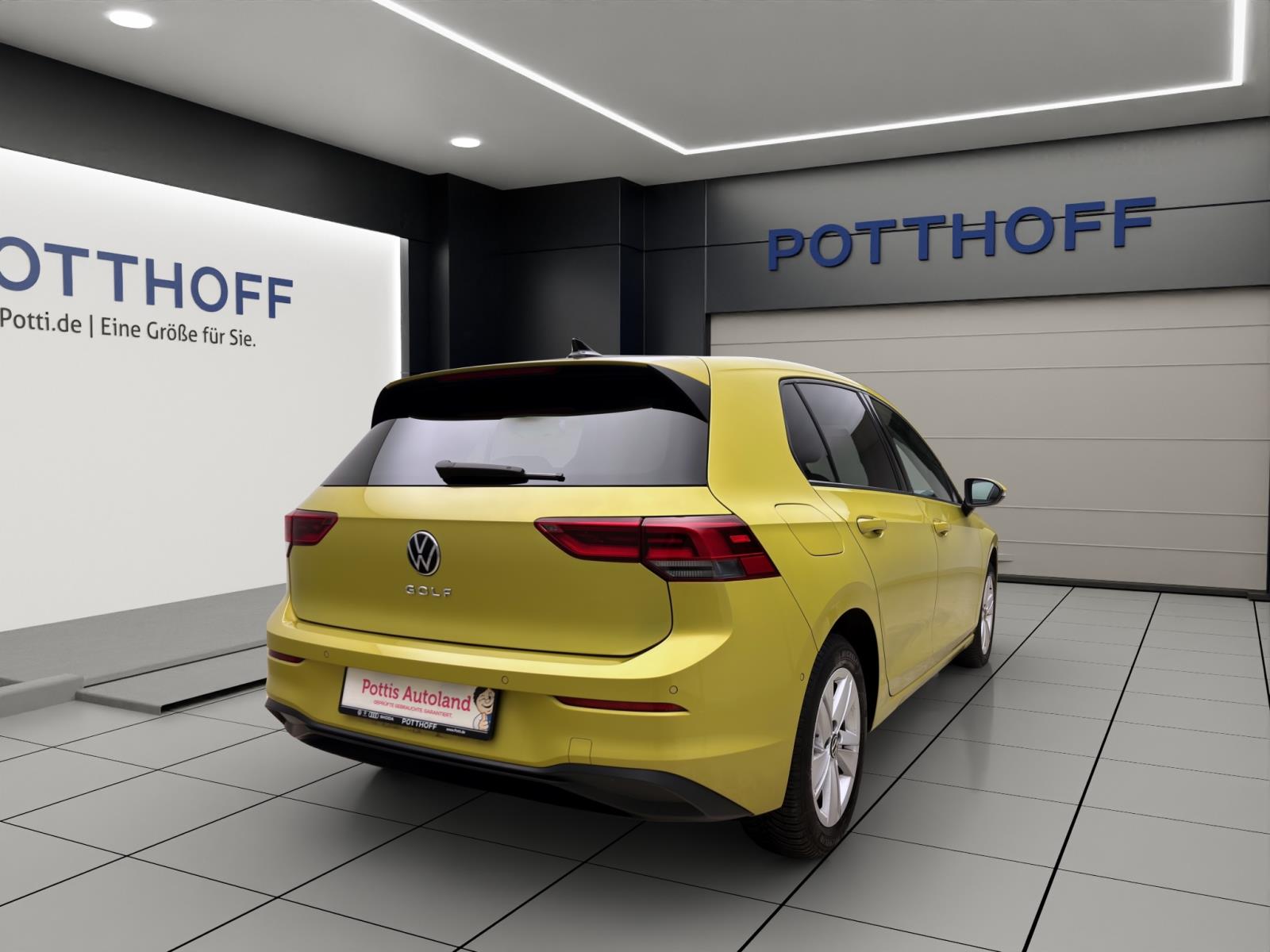 Volkswagen Golf 1.5 TSI LIFE ACC PDC LED NAVI SITZHZG